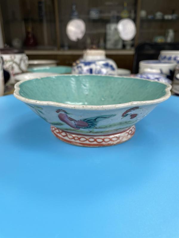 古玩陶瓷清晚 松石綠釉大雞圖粉彩貢碗拍賣,當前價格820元
