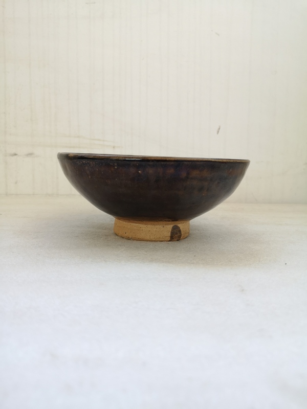 古玩陶瓷磁州窯窯變黑釉大碗拍賣,當前價格680元
