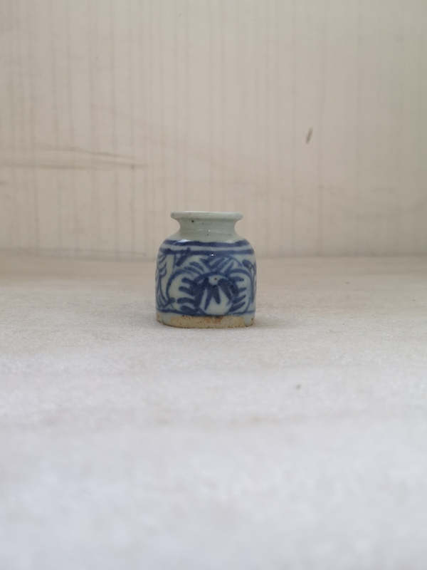 古玩陶瓷青花淡描花卉紋水盂拍賣,當前價格555元