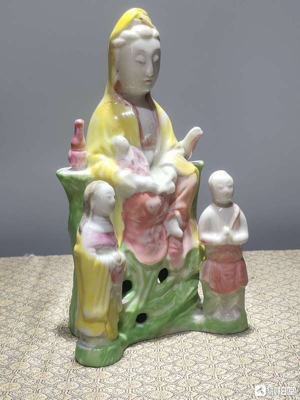古玩陶瓷送子觀音塑像拍賣,當前價格3500元