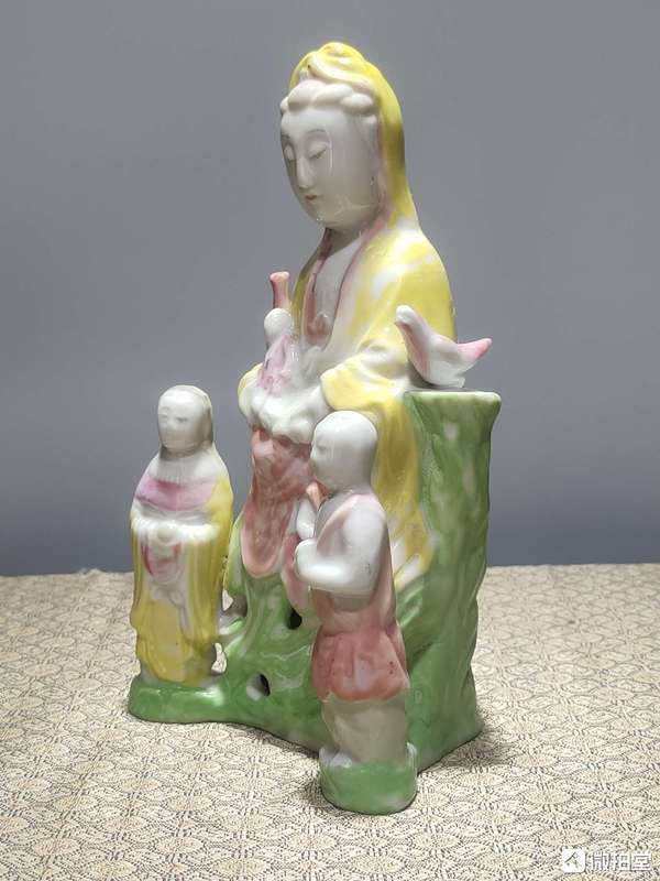 古玩陶瓷送子觀音塑像拍賣,當前價格3500元