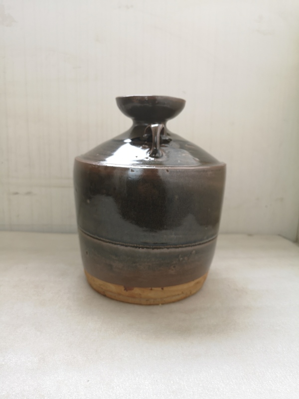 古玩陶瓷磁州窯窯變黑釉雙系瓶拍賣,當(dāng)前價格680元