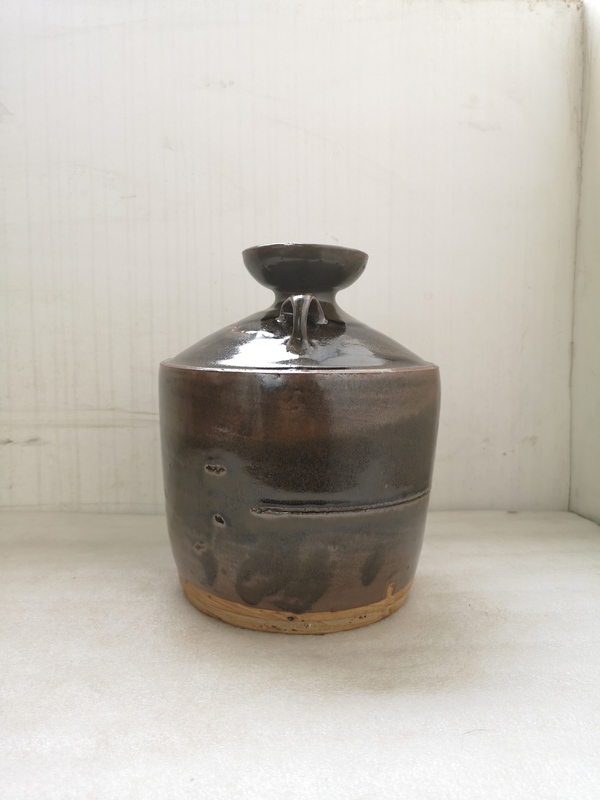 古玩陶瓷磁州窯窯變黑釉雙系瓶拍賣,當(dāng)前價格680元