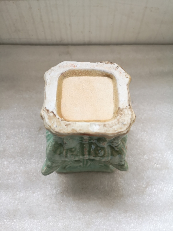 古玩陶瓷青瓷四羊方尊拍賣,當前價格298元