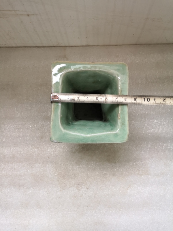 古玩陶瓷青瓷四羊方尊拍賣,當前價格298元