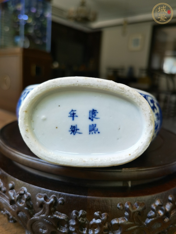 古玩陶瓷青花抱月瓶真品鑒賞圖