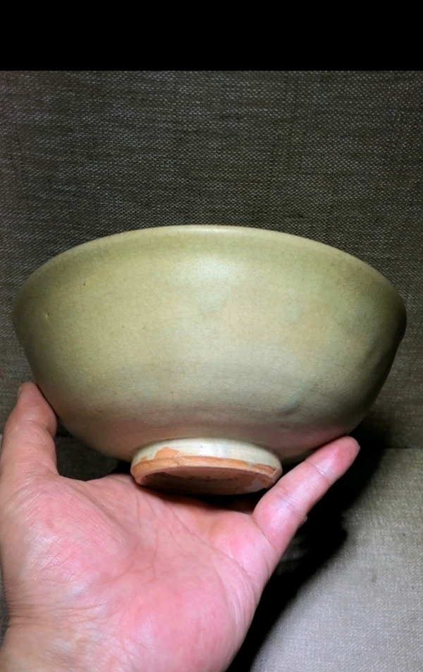 古玩陶瓷元代龍泉窯青釉碗拍賣,當前價格5000元