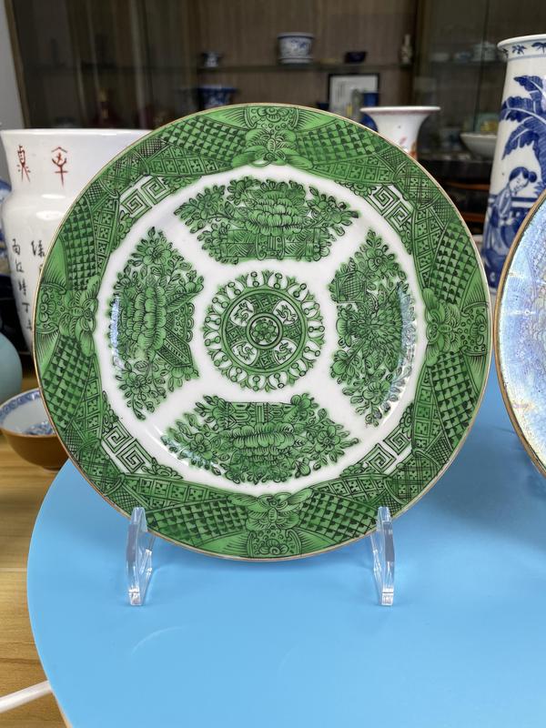 古玩陶瓷晚清民國 精品綠彩花蝶紋盤一對拍賣,當前價格1850元