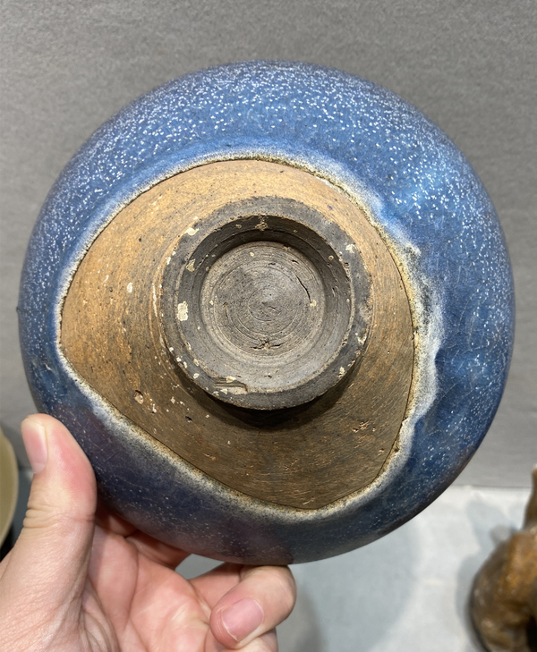 古玩陶瓷雪花天藍釉紫斑大碗拍賣,當前價格12999元
