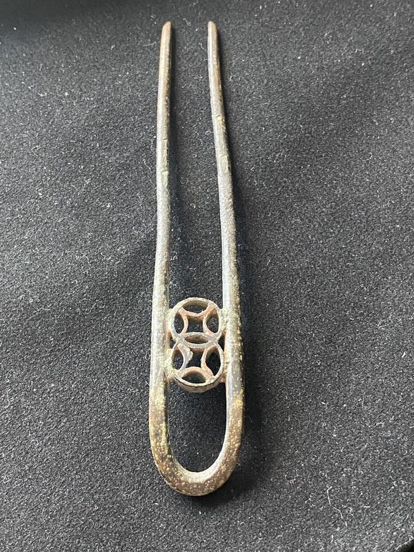 古玩雜項發(fā)簪拍賣,當(dāng)前價格450元