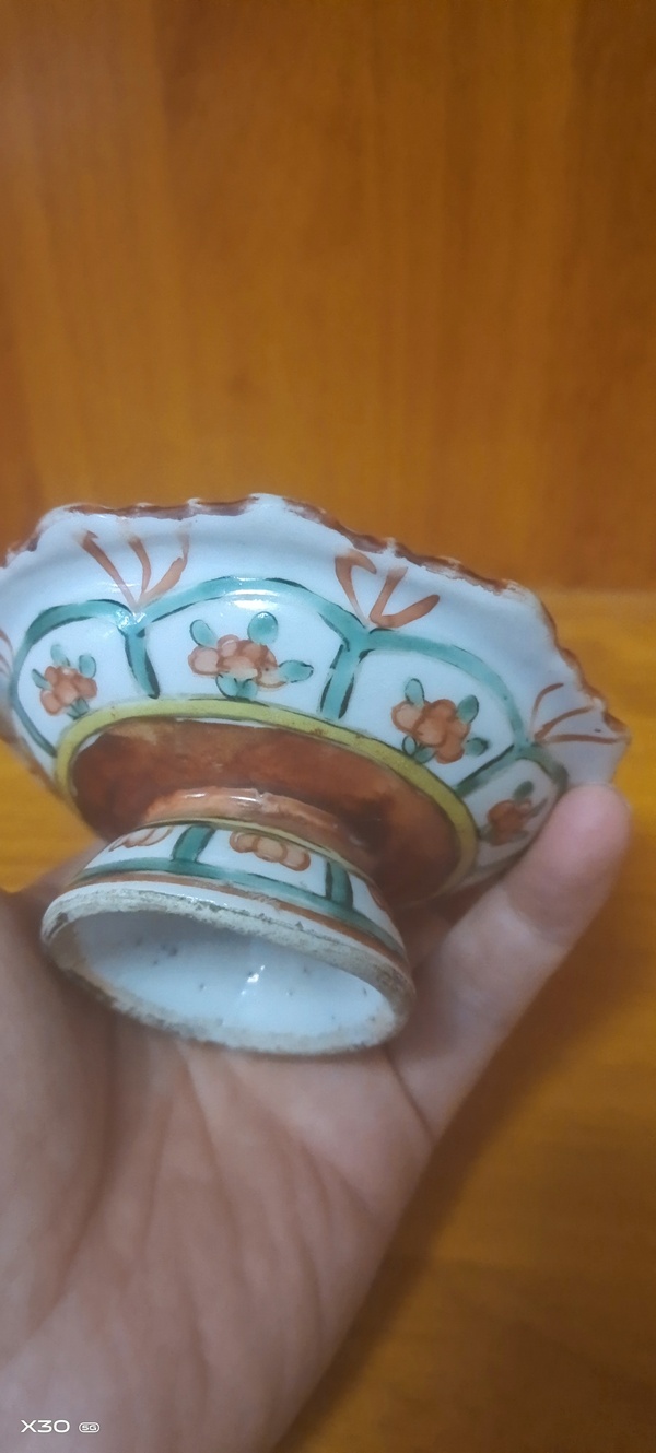 古玩陶瓷紅綠彩高足盤拍賣,當前價格1000元