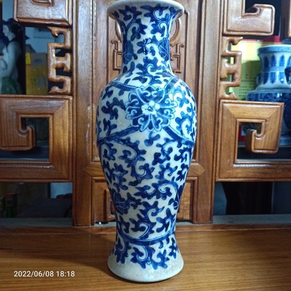 古玩陶瓷清代花卉紋青花觀音瓶拍賣,當前價格1888元