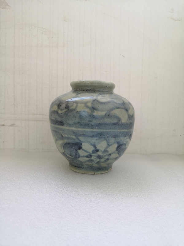古玩陶瓷青花留白花卉紋罐拍賣,當前價格680元