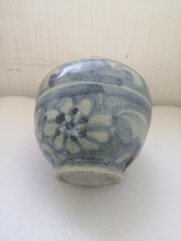 古玩陶瓷青花留白花卉紋罐拍賣,當前價格680元