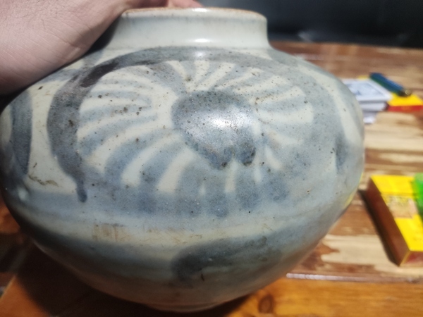 古玩陶瓷明末清初花卉紋青花罐拍賣,當前價格868元
