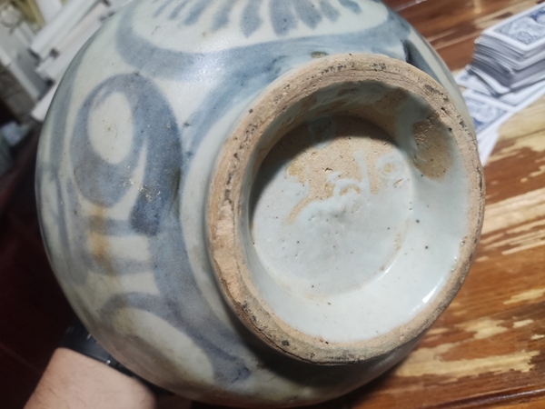 古玩陶瓷明末清初花卉紋青花罐拍賣,當前價格868元