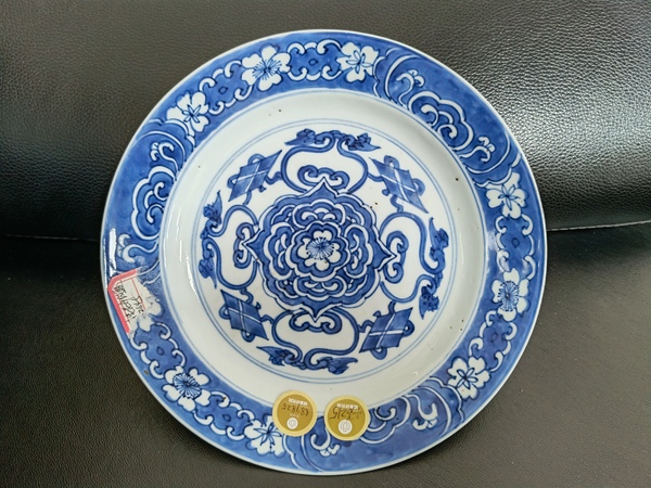 古玩陶瓷清—康熙精品青花八寶花卉紋折沿盤拍賣,當前價格6666元