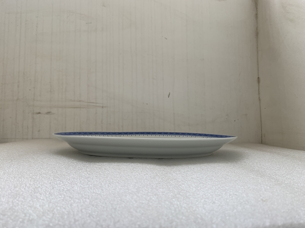 古玩陶瓷青花印山水樓閣紋長盤拍賣,當前價格398元