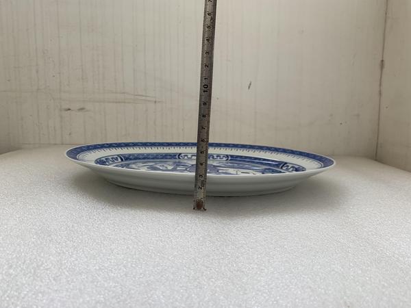 古玩陶瓷青花印山水樓閣紋長盤拍賣,當前價格398元