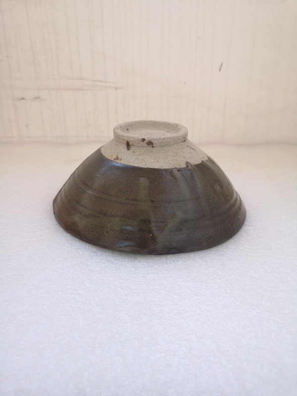 古玩陶瓷磁州窯茶葉末釉斗笠碗拍賣,當前價格680元
