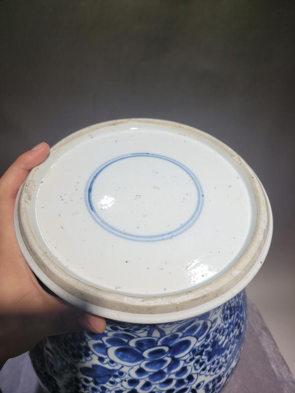 古玩陶瓷康熙鳳穿牡丹青花將軍罐拍賣,當前價格23000元