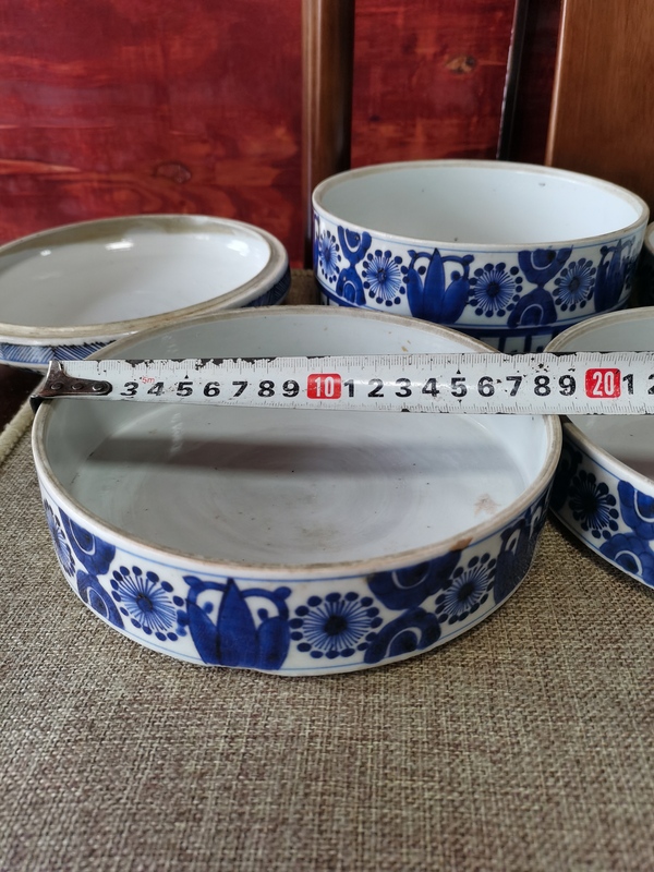 古玩陶瓷【稀有層盒】清中晚期青花花卉紋疊盒拍賣,當前價格2926元