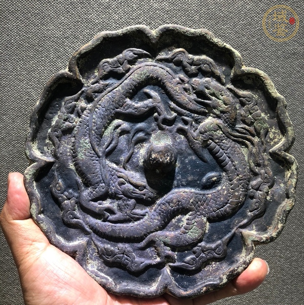 古玩銅器遼金雙龍鏡真品鑒賞圖