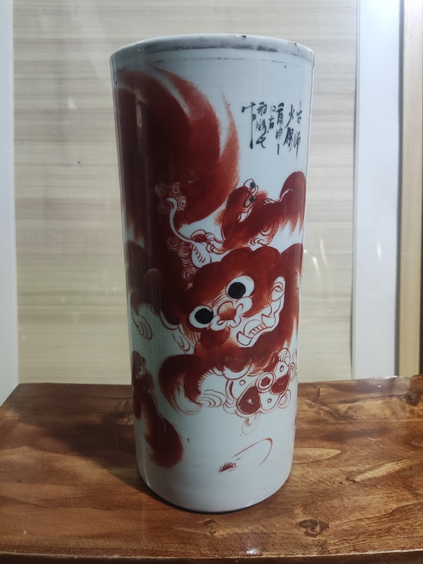 古玩轉(zhuǎn)賣民國名家牛福順 礬紅太師少保帽筒拍賣，當(dāng)前價格1000元