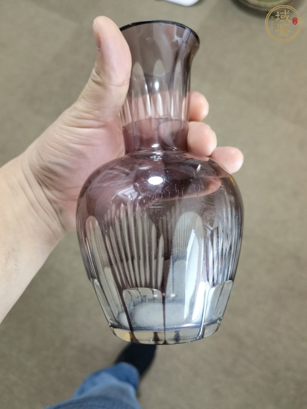 古玩玉器玻璃花瓶真品鑒賞圖