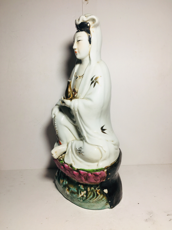 古玩陶瓷民國粉彩描金觀音塑像拍賣,當前價格1188元