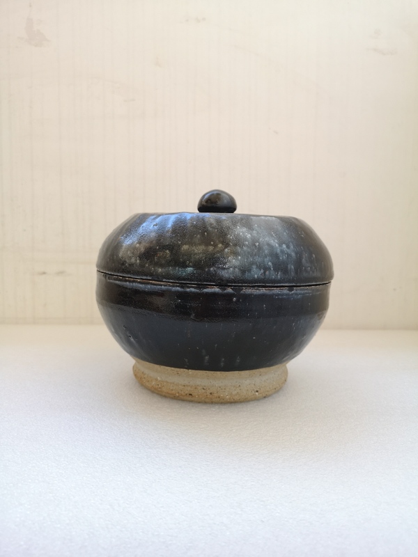 古玩陶瓷明末清初磁州窯黑釉蓋罐拍賣,當前價格1600元