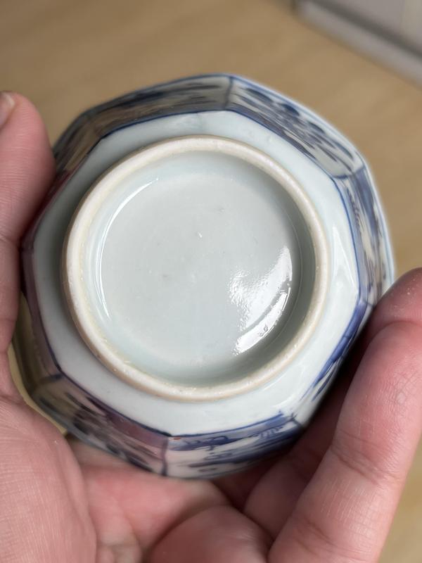 古玩陶瓷清早期山水紋青花杯盤拍賣,當前價格2000元