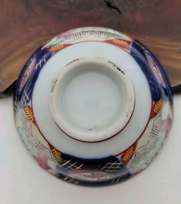 古玩陶瓷青花加彩花卉紋蓋碗拍賣,當前價格135元
