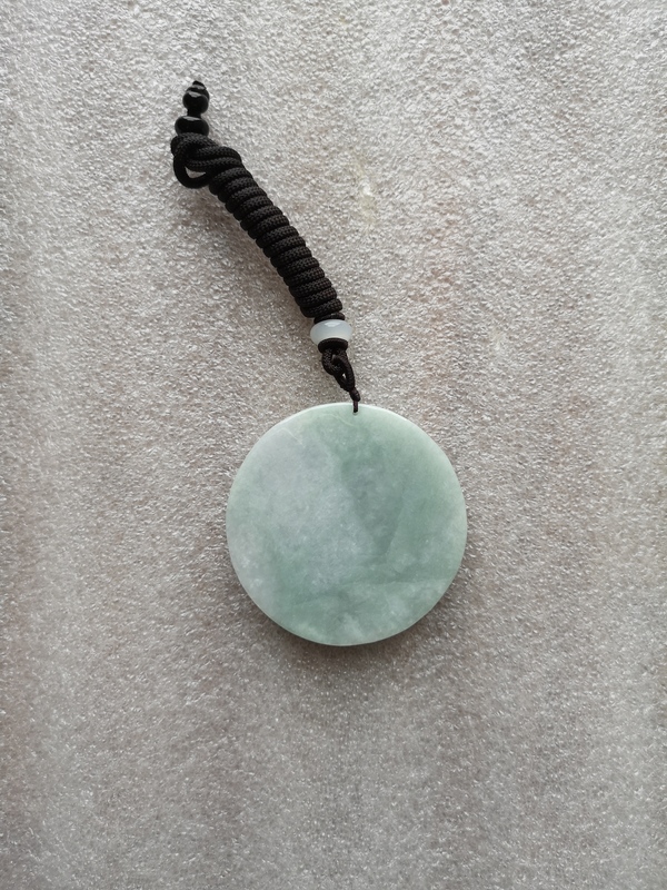 古玩玉器山水牌子拍賣,當前價格580元