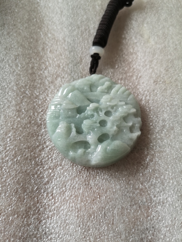 古玩玉器山水牌子拍賣,當前價格580元