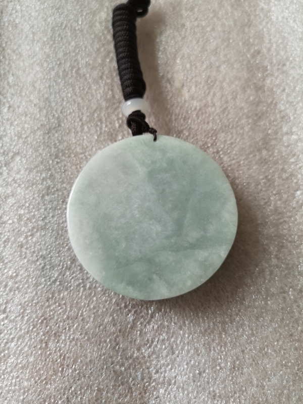 古玩玉器山水牌子拍賣,當前價格580元