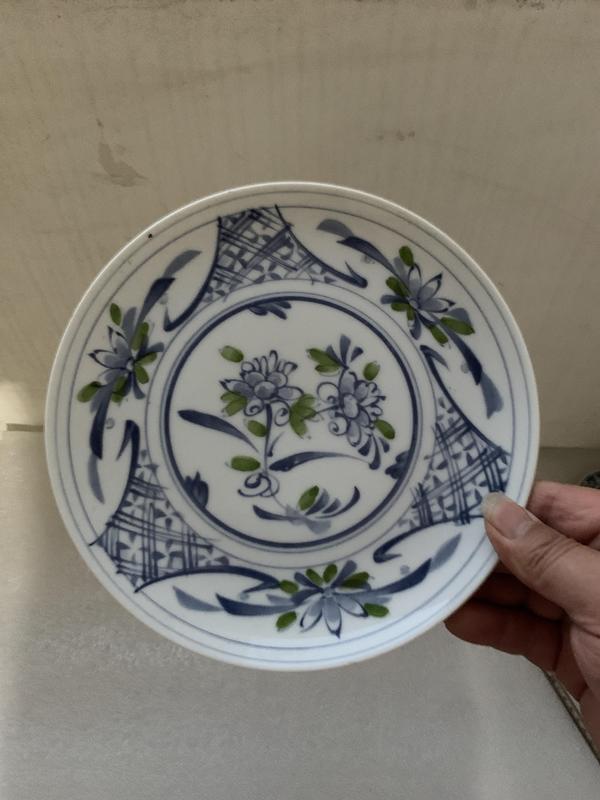 古玩陶瓷六十至八十年代花卉紋彩繪盤拍賣,當前價格168元