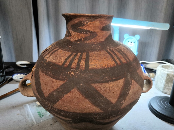 古玩陶瓷馬家窯文化期雙系彩繪罐拍賣，當(dāng)前價(jià)格3000元