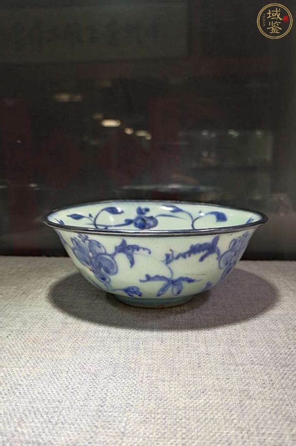 古玩陶瓷明成化青花 秋葵紋宮碗(有保真卡)拍賣,當前價格10800元