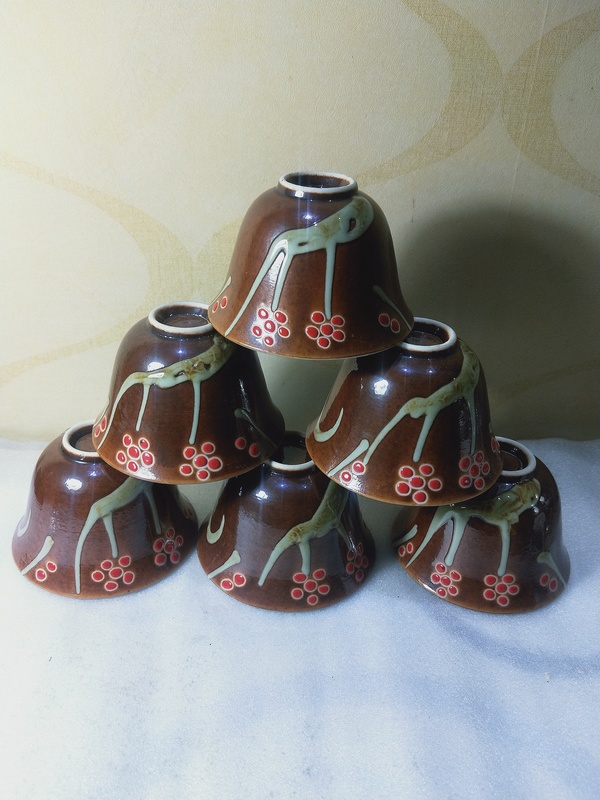 古玩陶瓷文革?紫金釉杯(6只)拍賣,當前價格666元