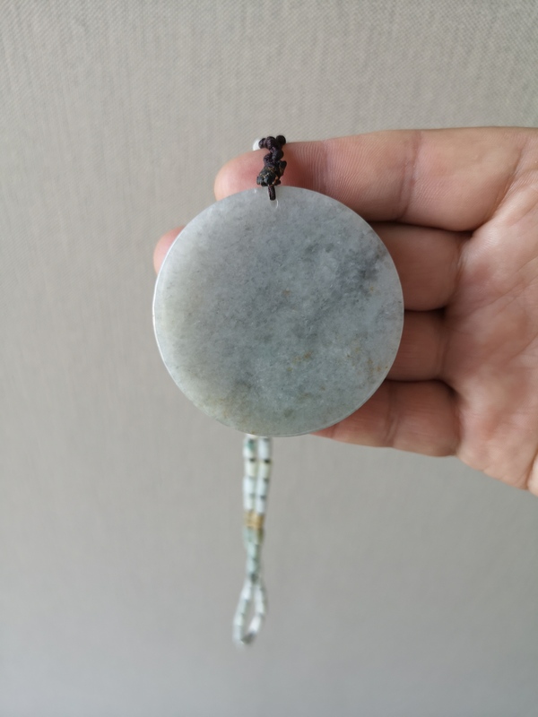 古玩玉器山水牌子拍賣,當前價格680元