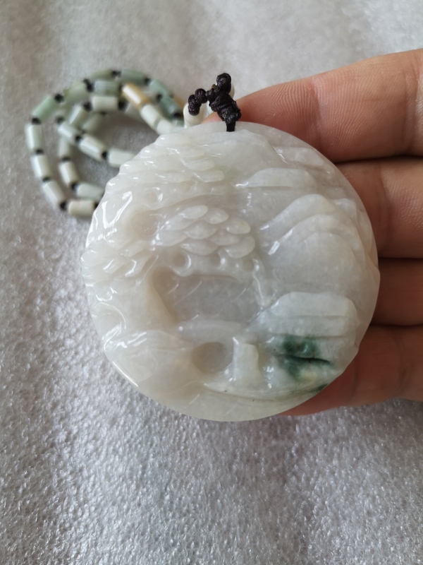 古玩玉器山水牌子拍賣,當前價格678元