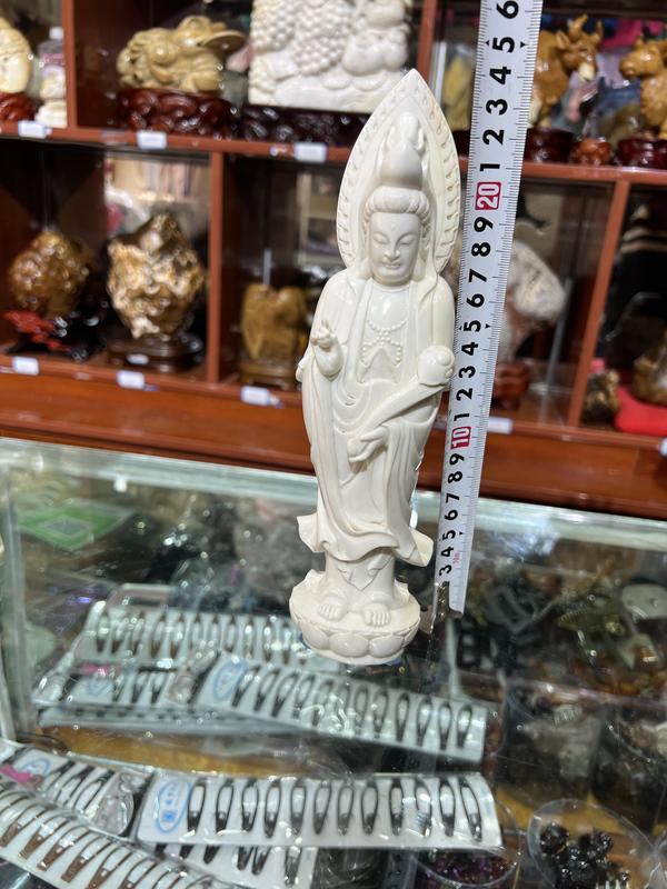 古玩玉器佛拍卖，当前价格18999元