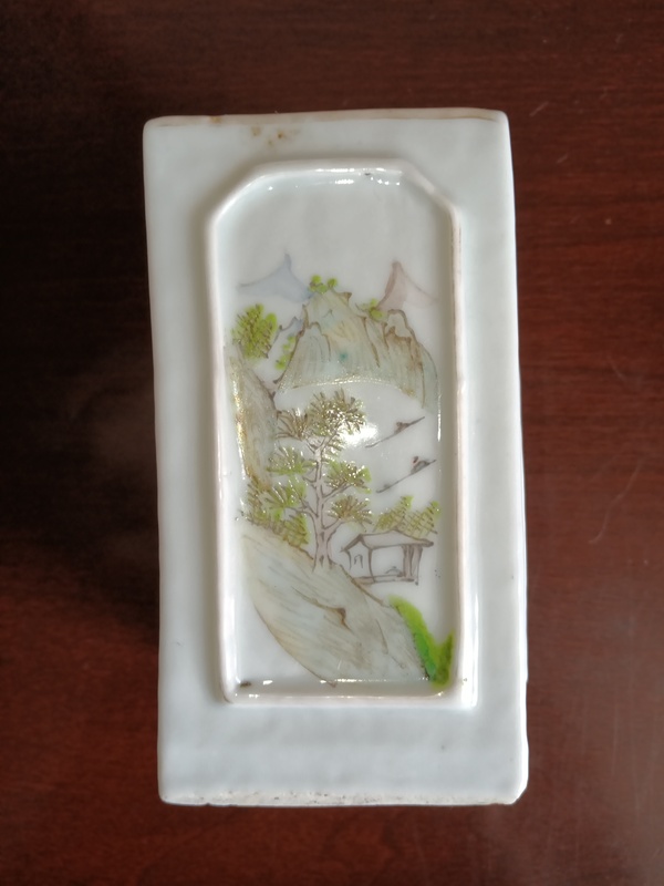古玩陶瓷清代光緒淺絳彩花鳥詩紋四方筆筒拍賣,當前價格3980元