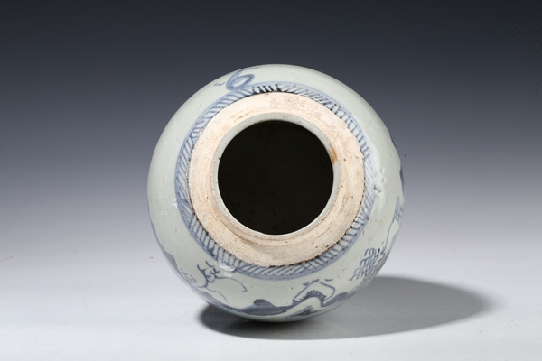 古玩陶瓷清中·青花山水風(fēng)景紋罐拍賣，當(dāng)前價(jià)格2600元