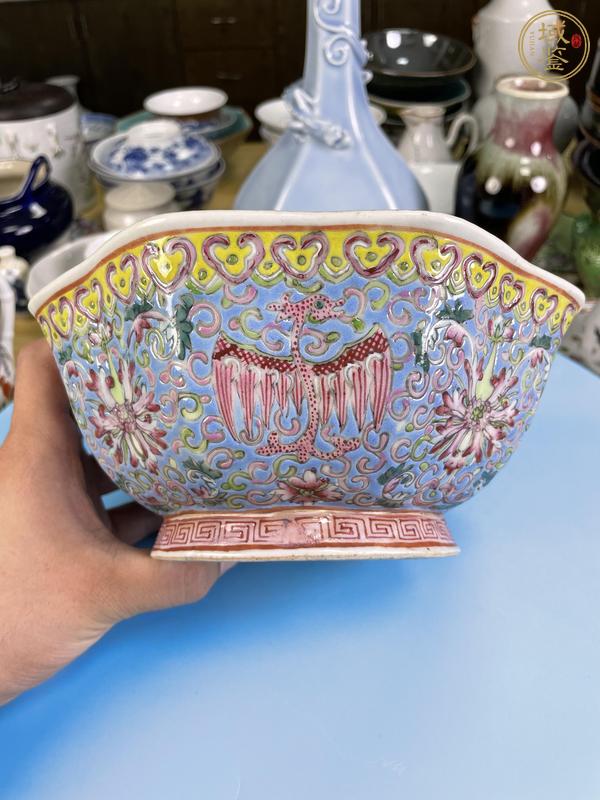 古玩陶瓷晚清·粉彩夔鳳紋八方貢碗真品鑒賞圖