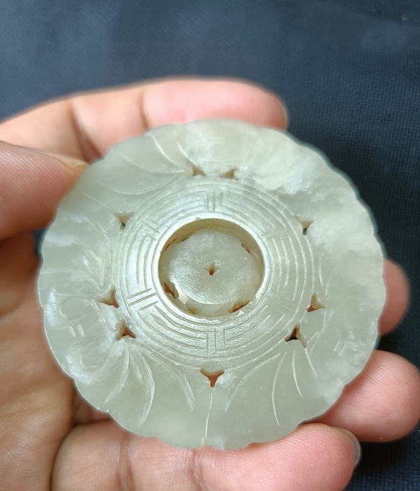 古玩玉器轉心拍賣，當前價格5888元