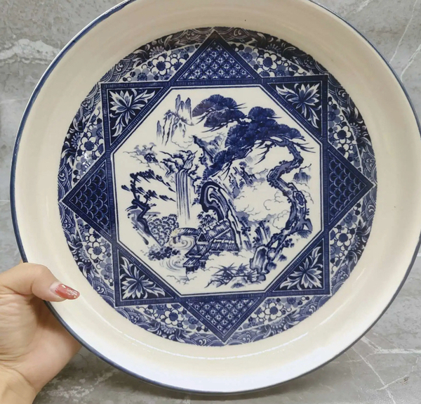 古玩陶瓷出口創匯期山水紋青花盤拍賣,當前價格345元