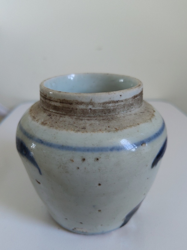 古玩陶瓷清中期福建窯口青花罐拍賣,當前價格1600元