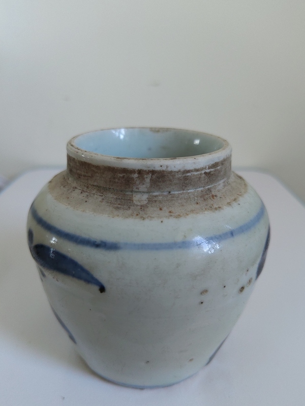 古玩陶瓷清中期福建窯口青花罐拍賣,當前價格1600元